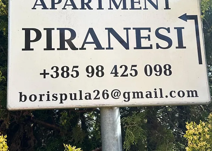 Piranesi With A Parking Space Pula