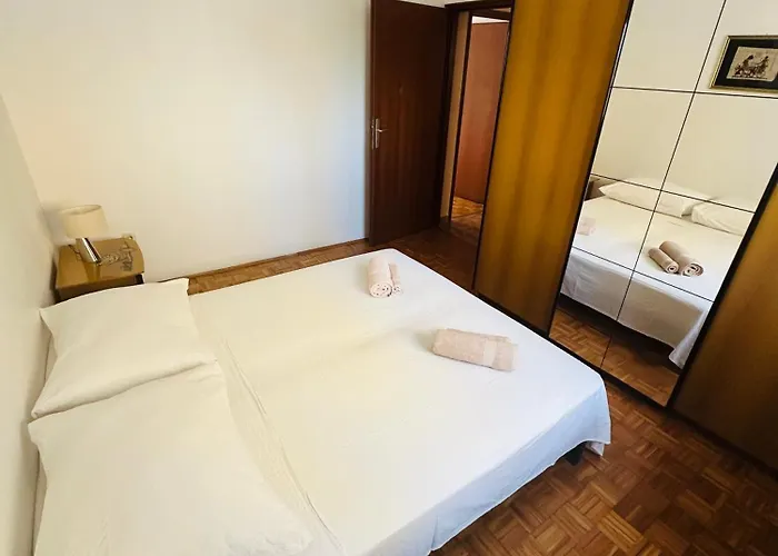 Piranesi With A Parking Space Διαμέρισμα *