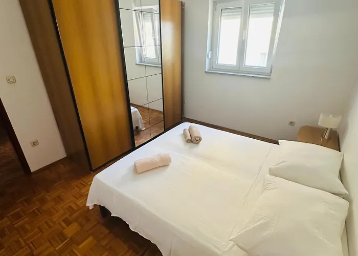 Daire Piranesi With A Parking Space *