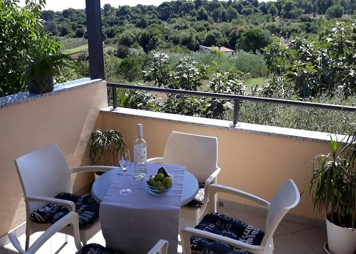 Piranesi With A Parking Space Daire *